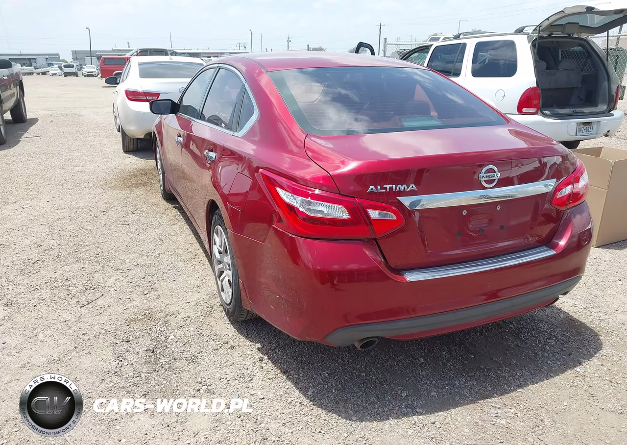 2017 Nissan Altima 2.5 S VIN:1N4AL3AP2HC231796 - 3