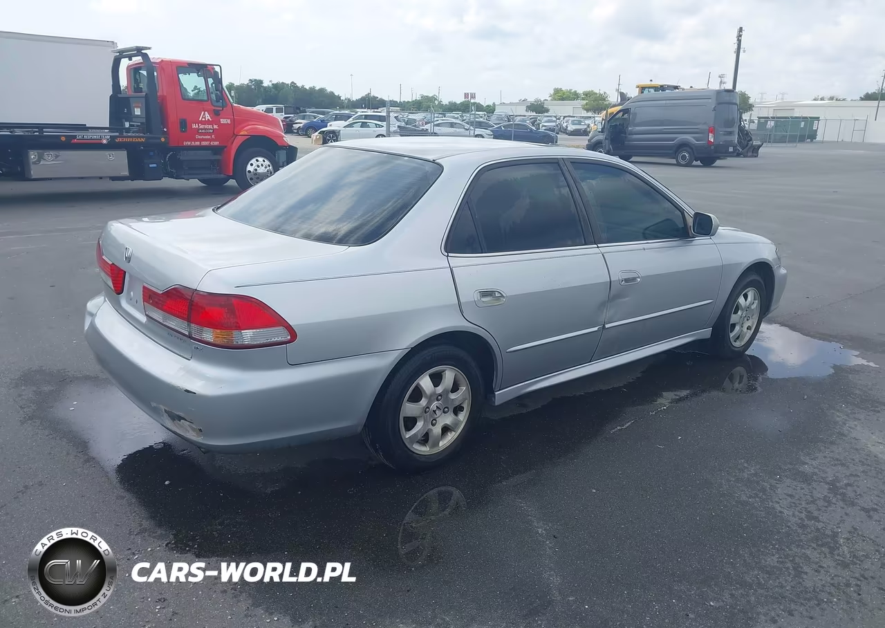 2001 Honda Accord 2.3 Ex VIN:JHMCG56681C003969 - 4