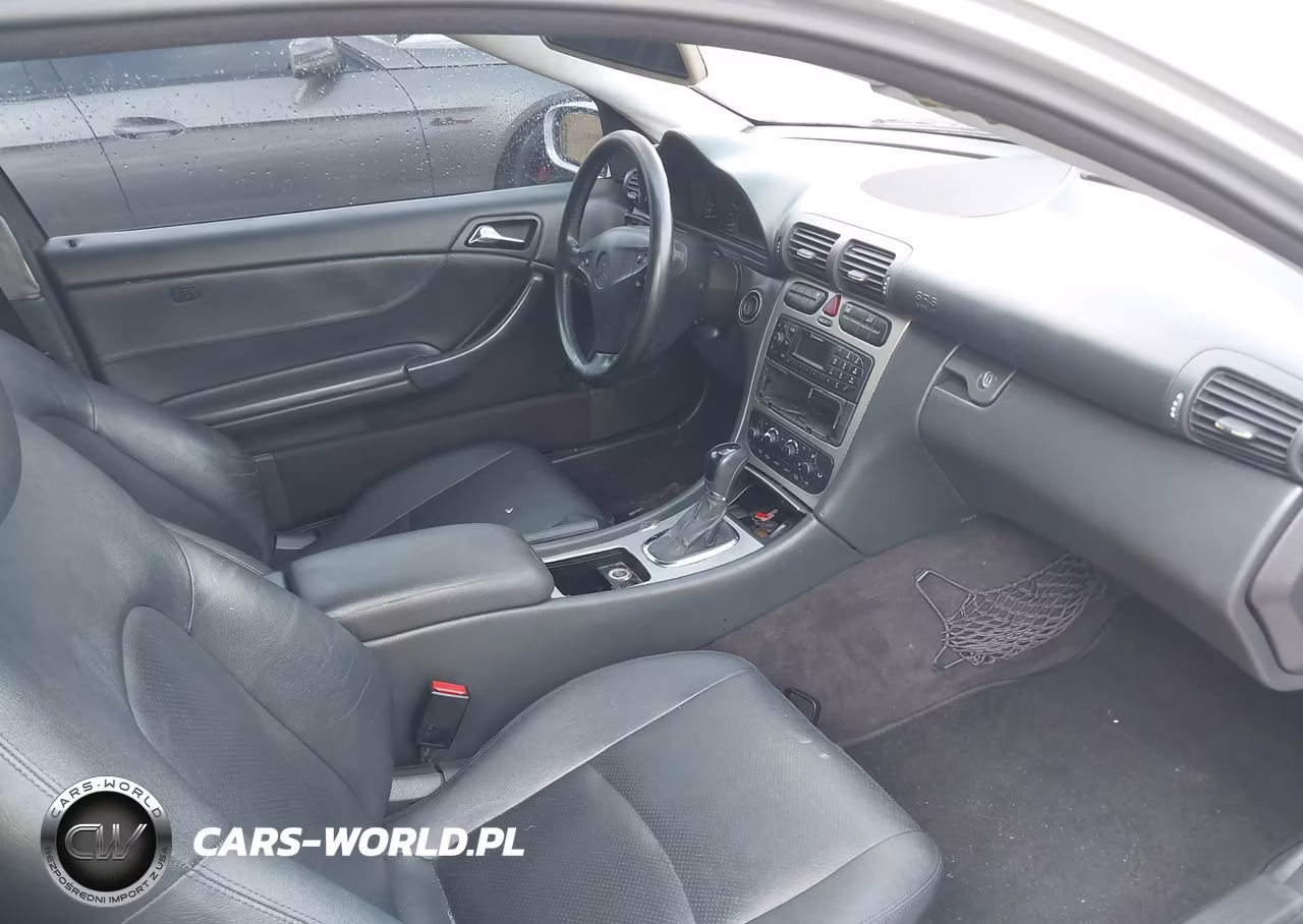 2003 Mercedes-Benz C 230 Kompressor Sport VIN:WDBRN40J23A428609 - 5