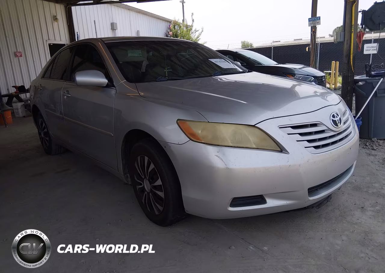 2008 Toyota Camry Le – zdjęcie 1 z 11
