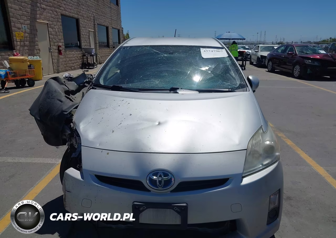 2011 Toyota Prius Four VIN:JTDKN3DU5B5266662 - 13
