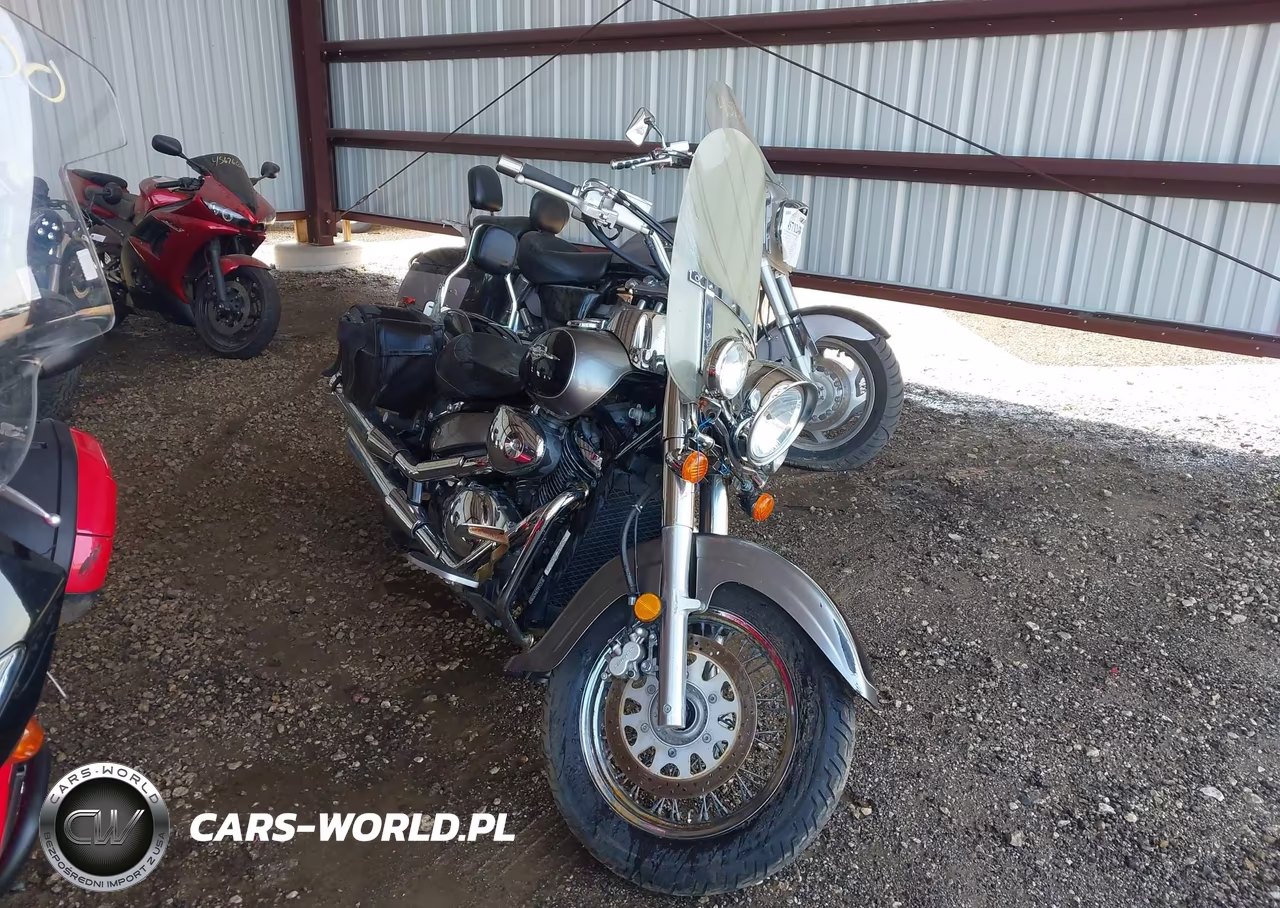 2005 Suzuki C50