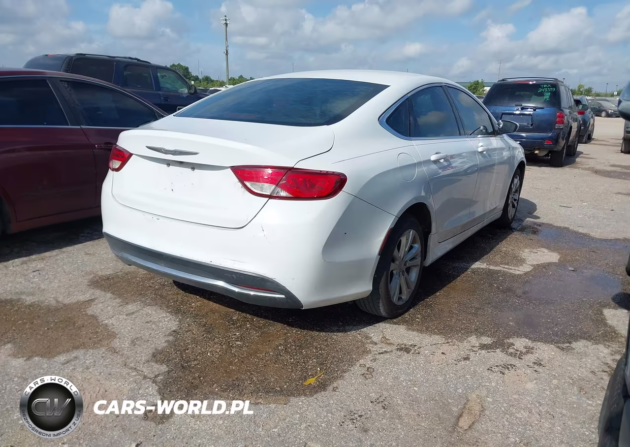 2016 Chrysler 200 Limited VIN:1C3CCCAB3GN141488 - 4