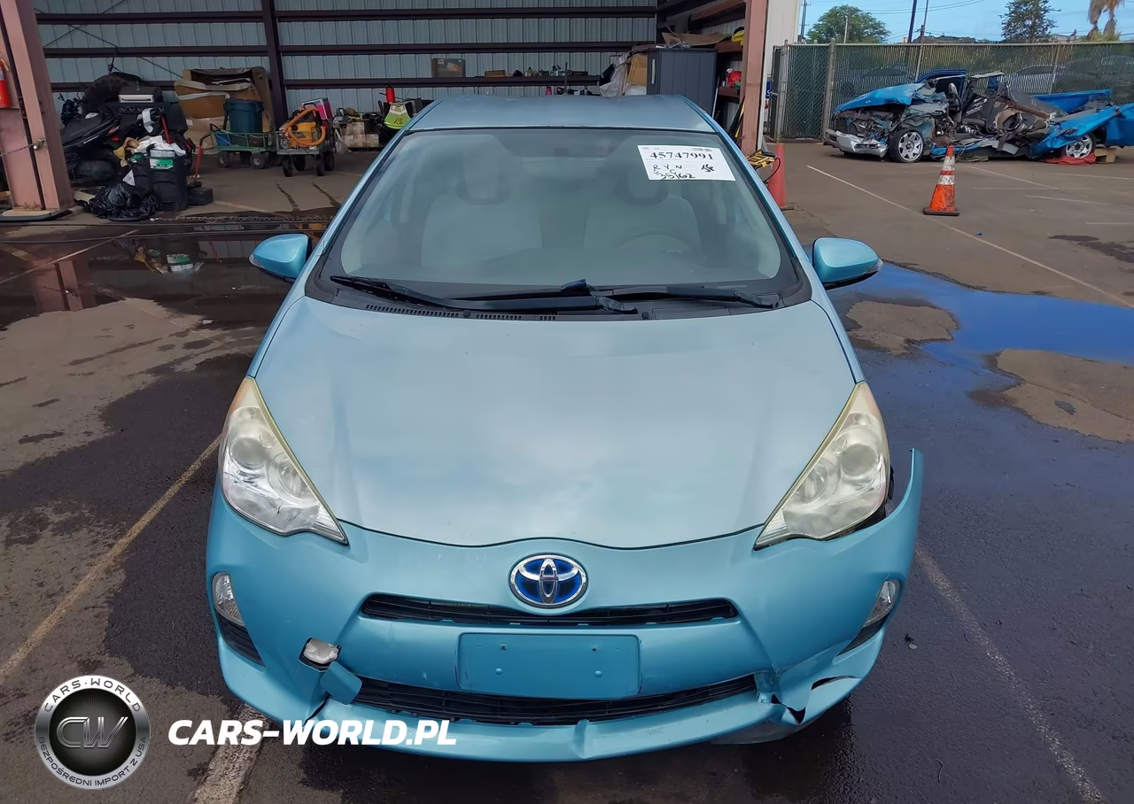 2014 Toyota Prius C Four-One-Three-Two VIN:JTDKDTB37E1080095 - 13