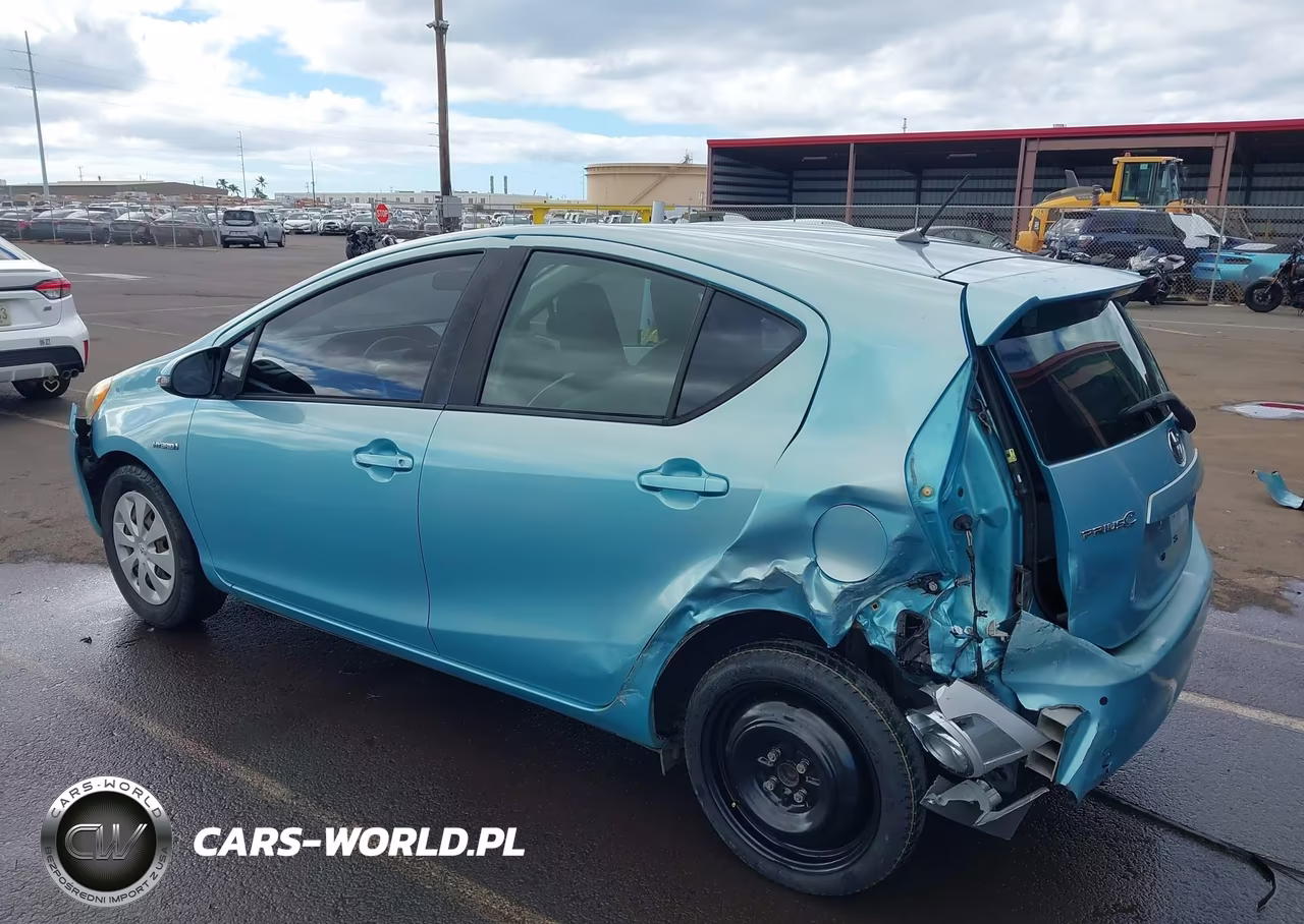 2014 Toyota Prius C Four-One-Three-Two VIN:JTDKDTB37E1080095 - 6