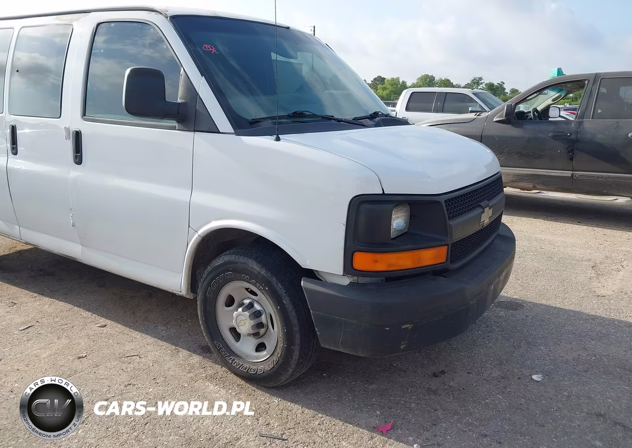 2014 Chevrolet Express 2500 Ls