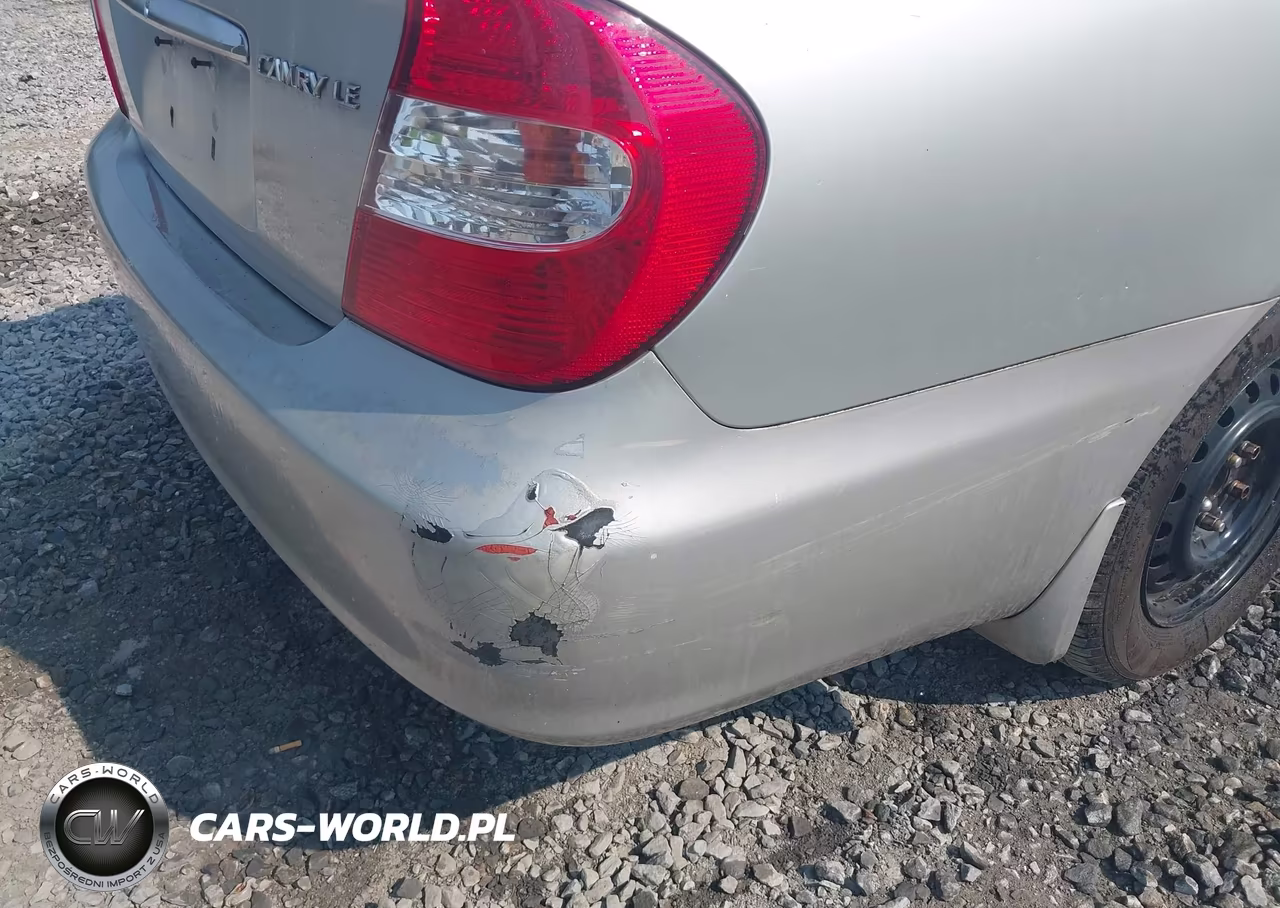 2002 Toyota Camry Le VIN:4T1BE32K82U510436 - 12