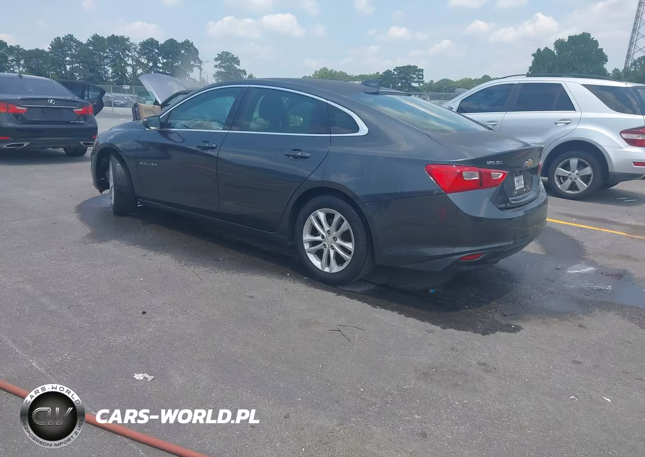 2017 Chevrolet Malibu 1Lt VIN:1G1ZE5STXHF183065 - 3