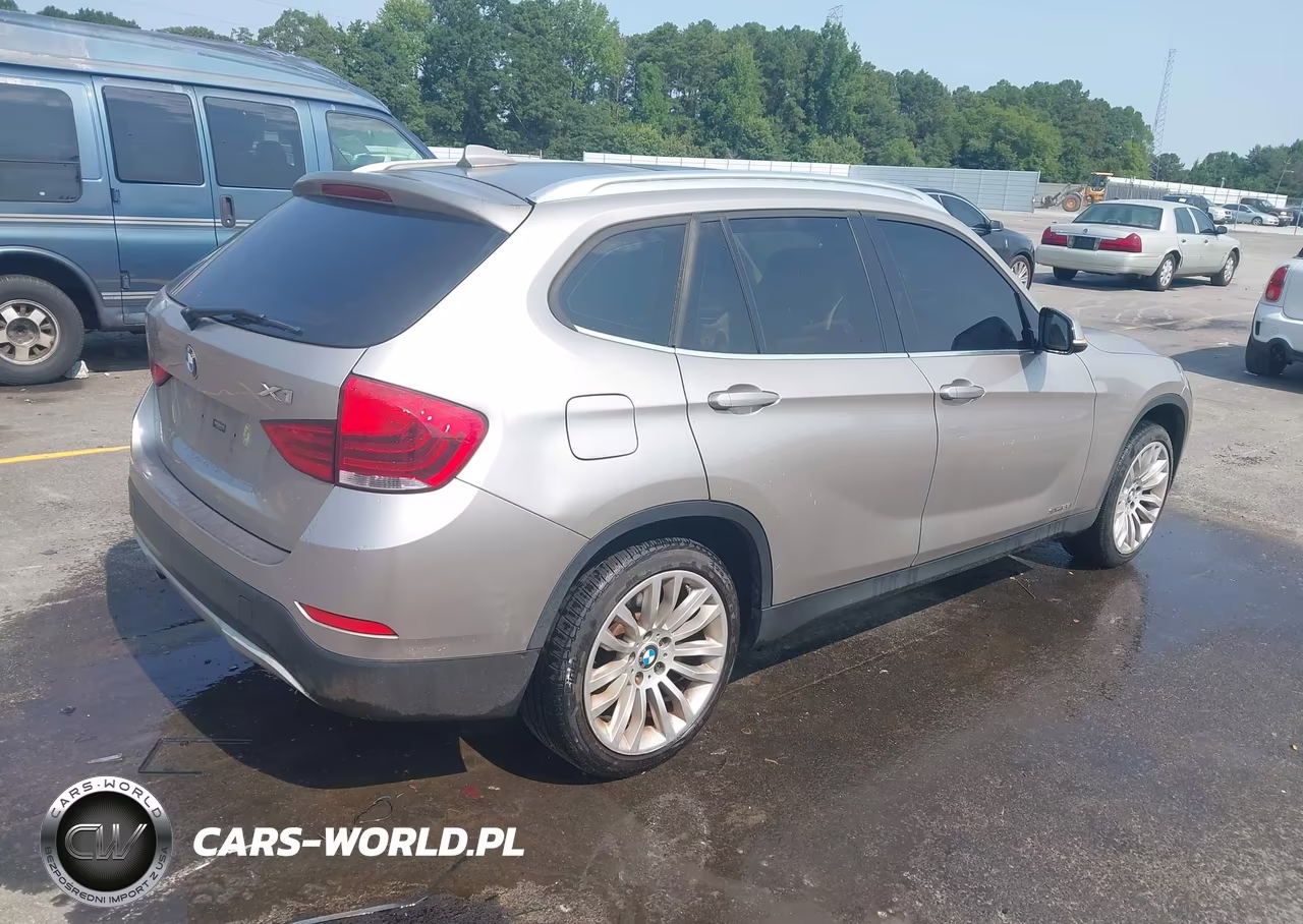 2013 BMW X1 Sdrive28I VIN:WBAVM1C58DVW43452 - 4