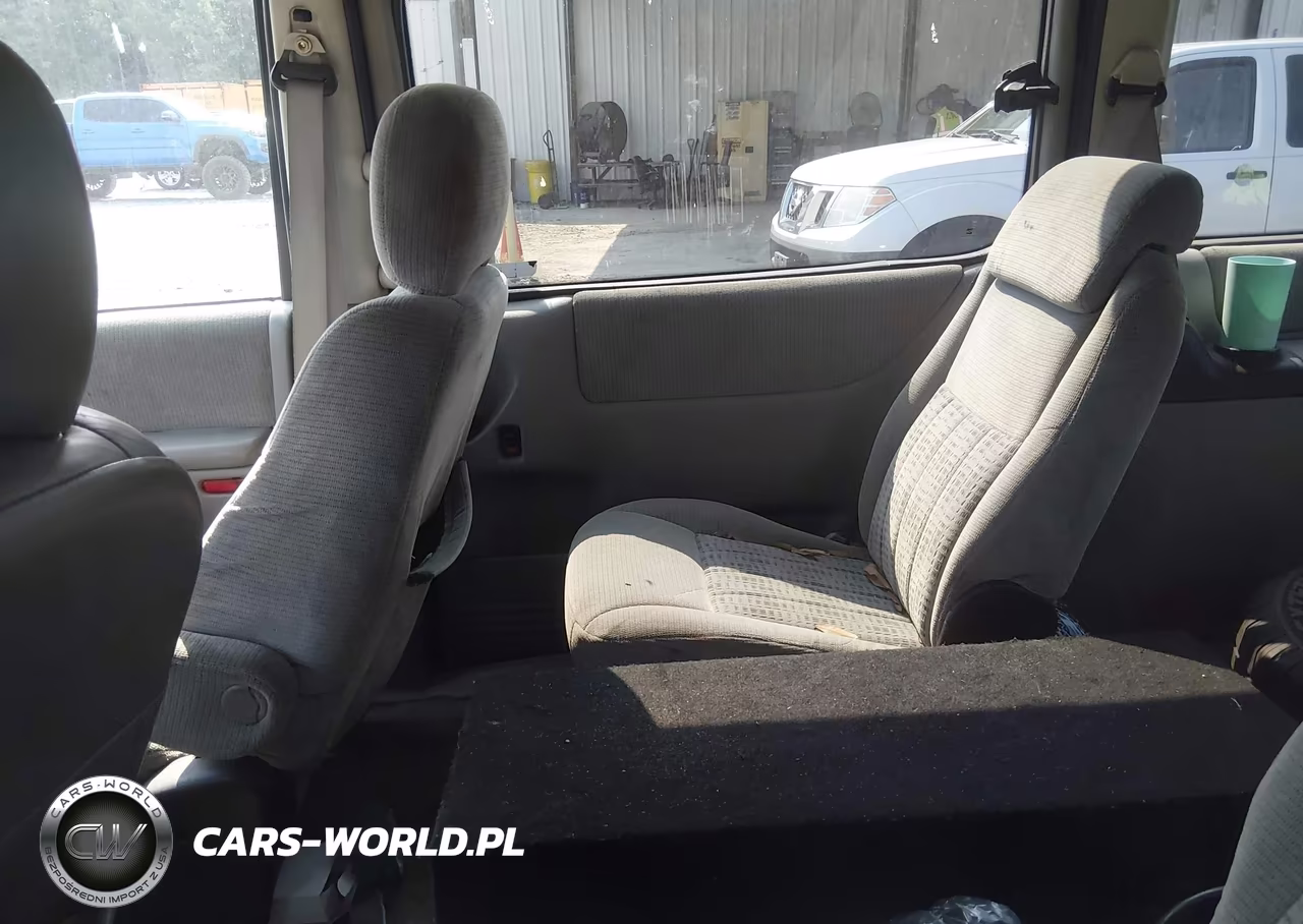 2001 Chevrolet Venture Ls VIN:1GNDX03E31D251438 - 8