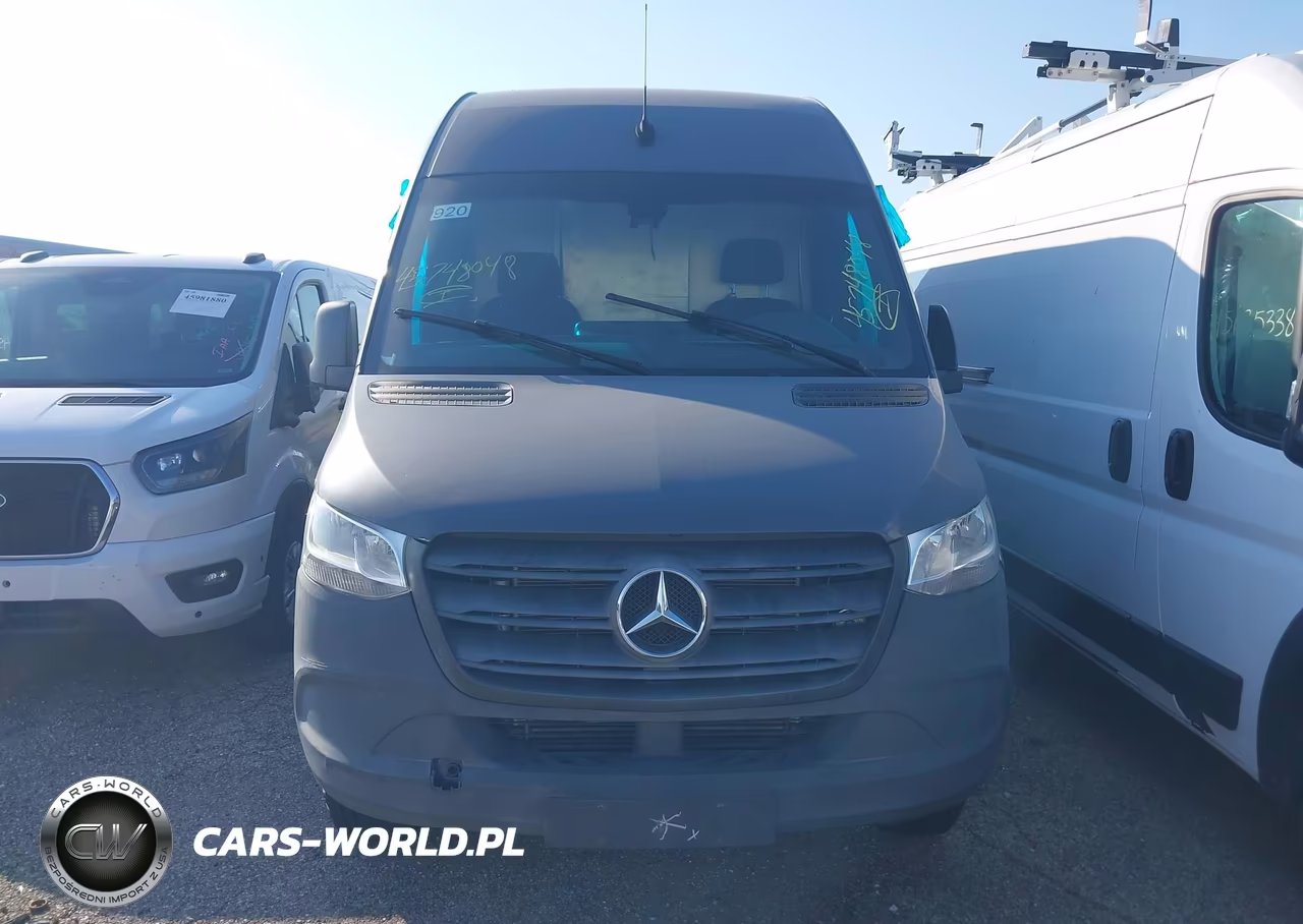 2019 Mercedes-Benz Sprinter 2500 High Roof V6 VIN:WD4PF1CD7KP124073 - 13