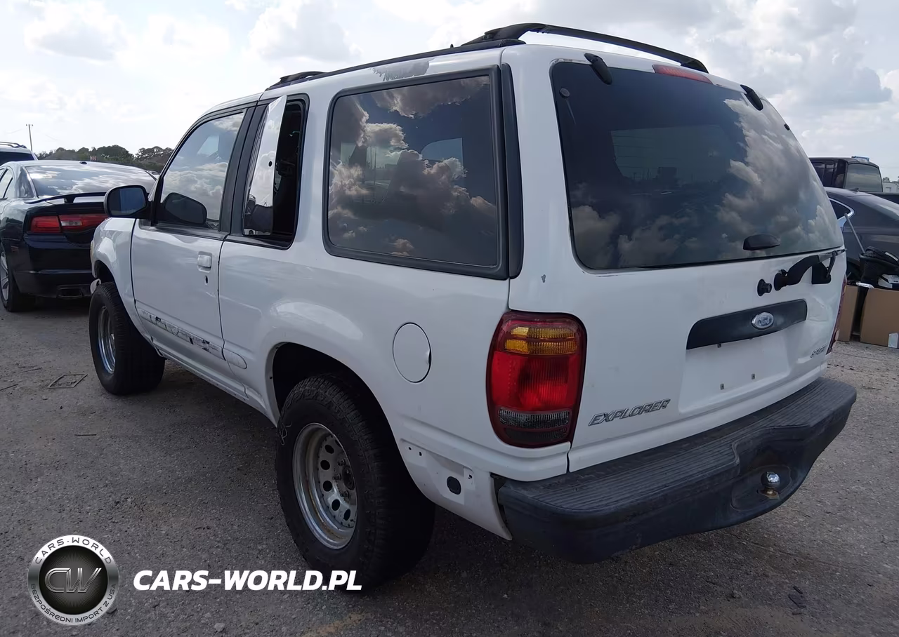 1998 Ford Explorer Sport VIN:1FMYU22XXWUA50608 - 3