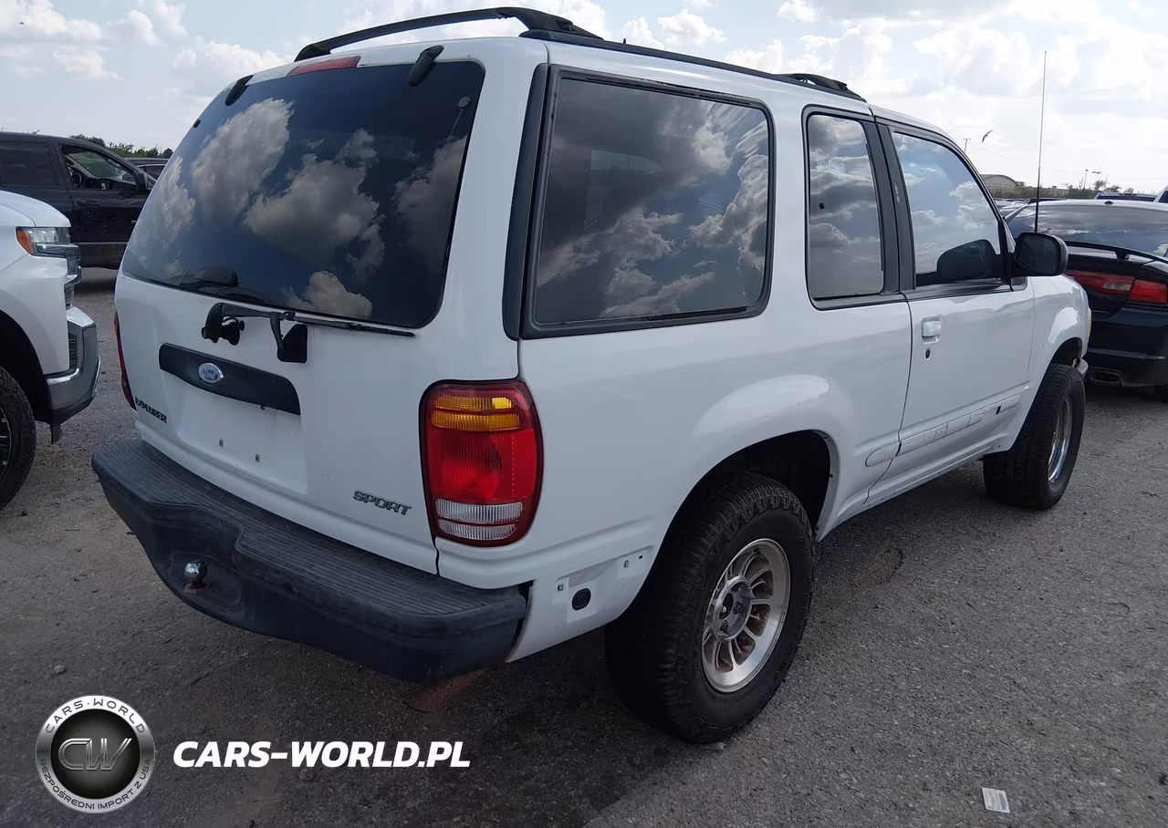 1998 Ford Explorer Sport VIN:1FMYU22XXWUA50608 - 4