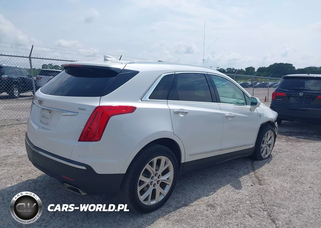 2018 Cadillac Xt5 Luxury VIN:1GYKNCRS0JZ125071 - 4