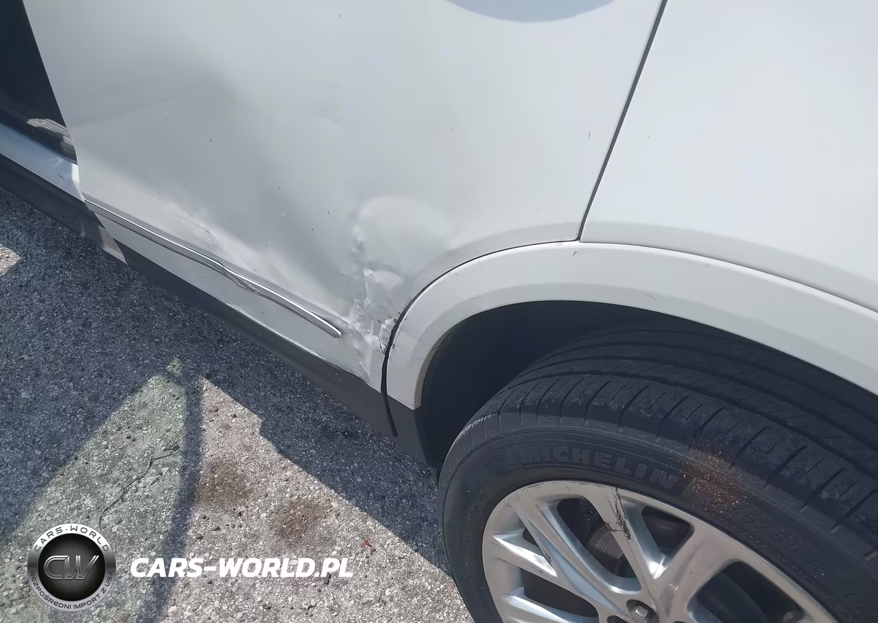 2018 Cadillac Xt5 Luxury VIN:1GYKNCRS0JZ125071 - 6