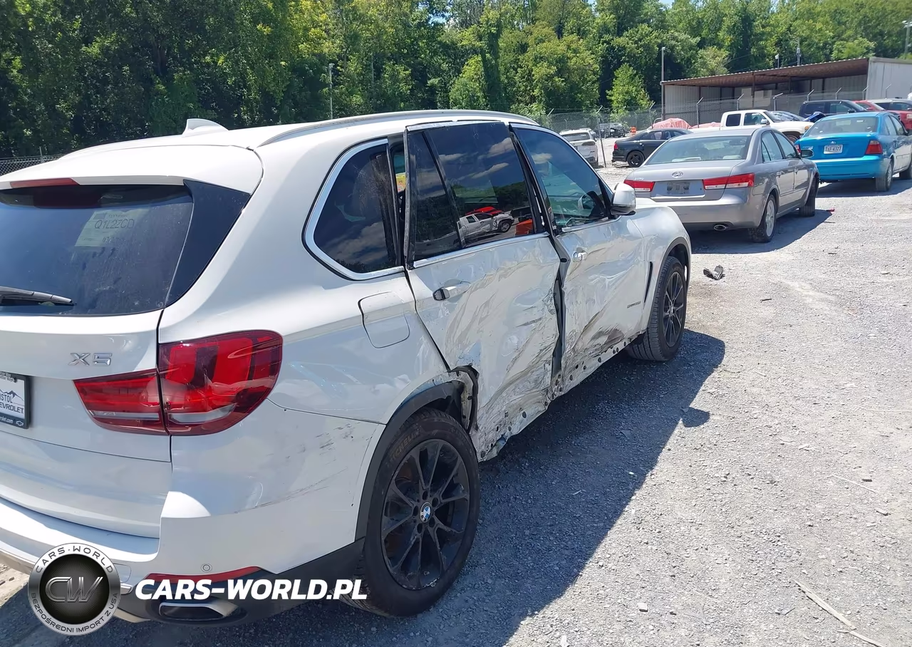 2018 BMW X5 Sdrive35I VIN:5UXKR2C50J0Z20180 - 4
