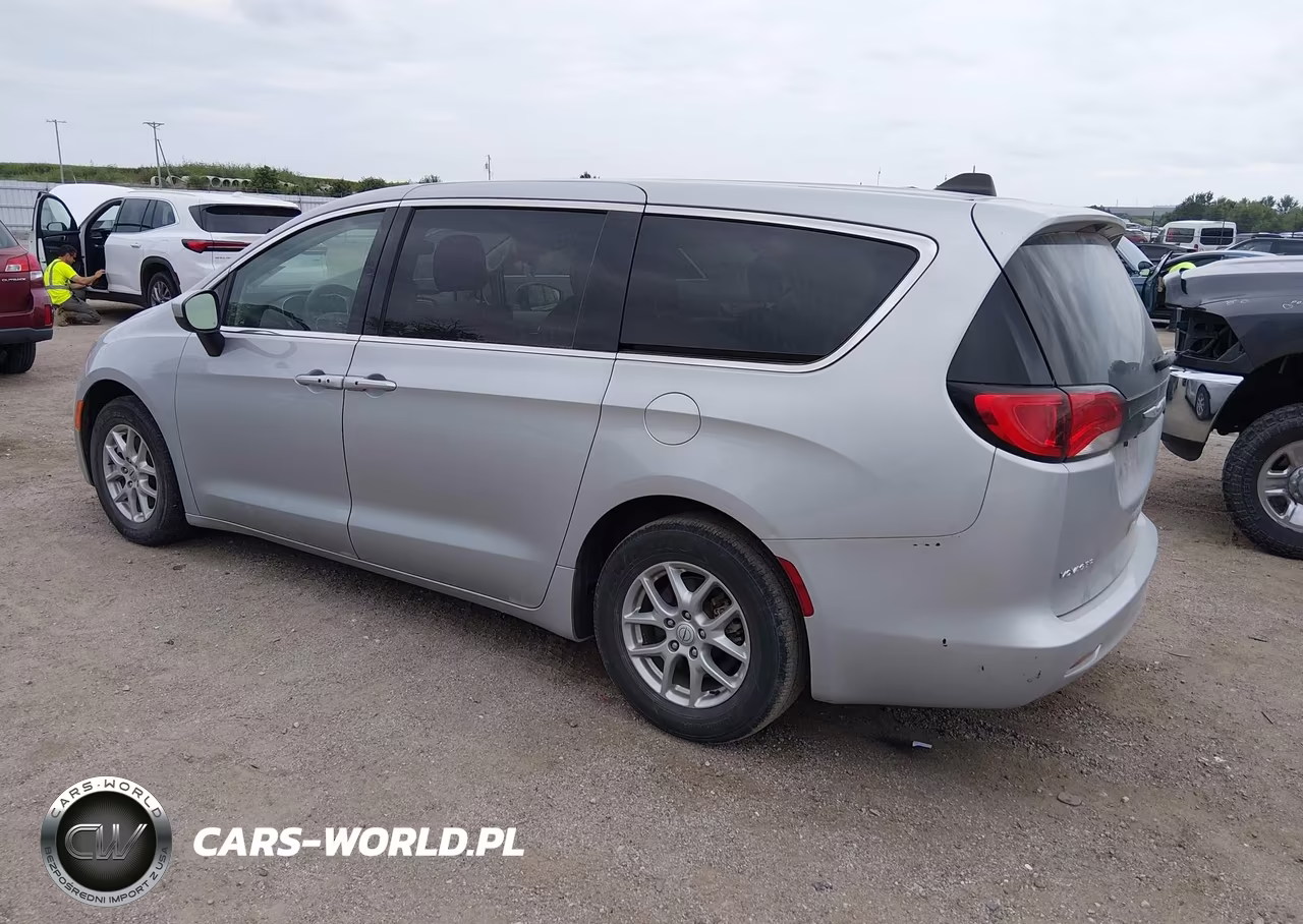 2023 Chrysler Voyager Lx VIN:2C4RC1CG2PR526725 - 3