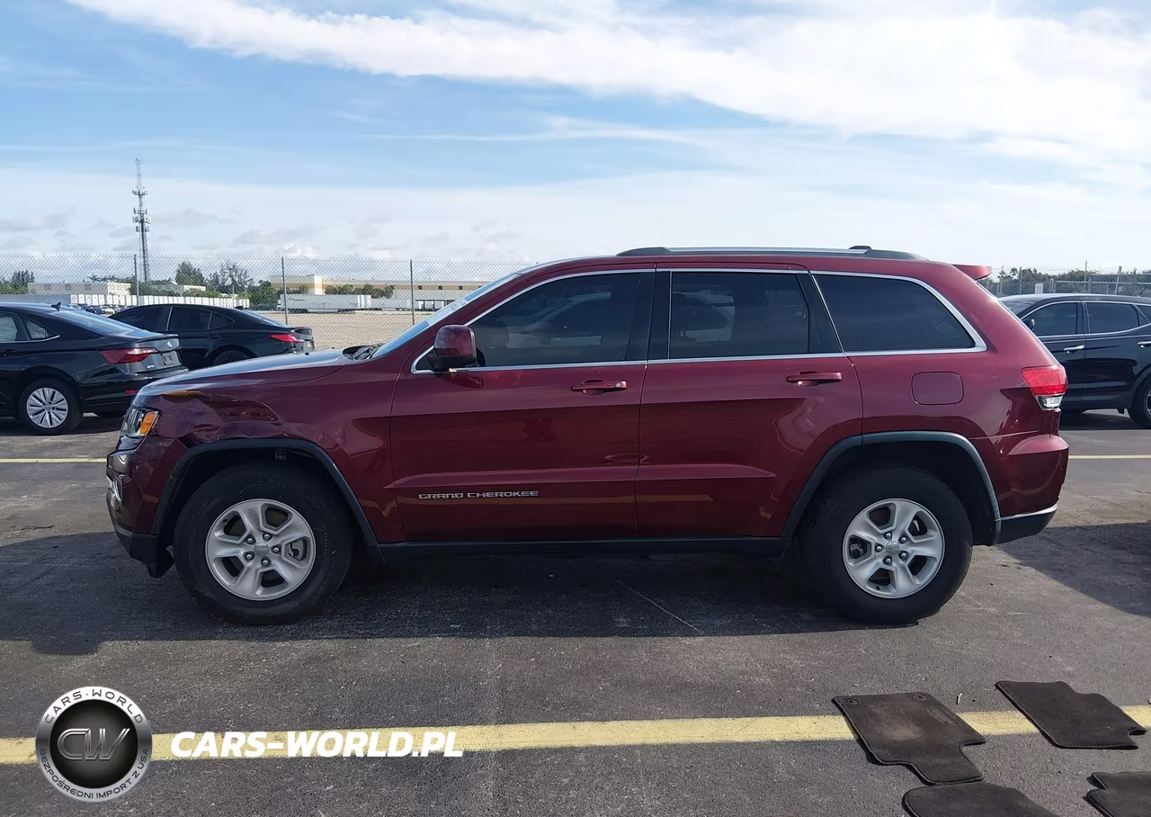 2016 Jeep Grand Cherokee Laredo VIN:1C4RJEAG8GC386687 - 14