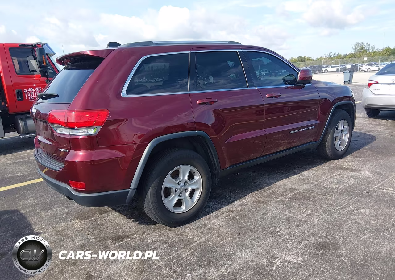 2016 Jeep Grand Cherokee Laredo VIN:1C4RJEAG8GC386687 - 4