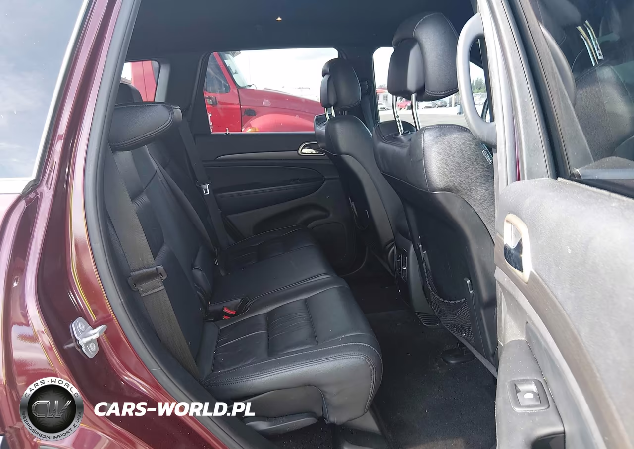 2016 Jeep Grand Cherokee Laredo VIN:1C4RJEAG8GC386687 - 8