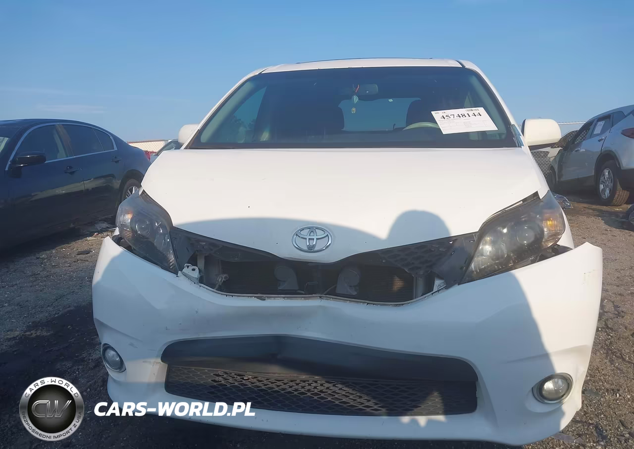 2014 Toyota Sienna Se 8 Passenger VIN:5TDXK3DC9ES412517 - 12