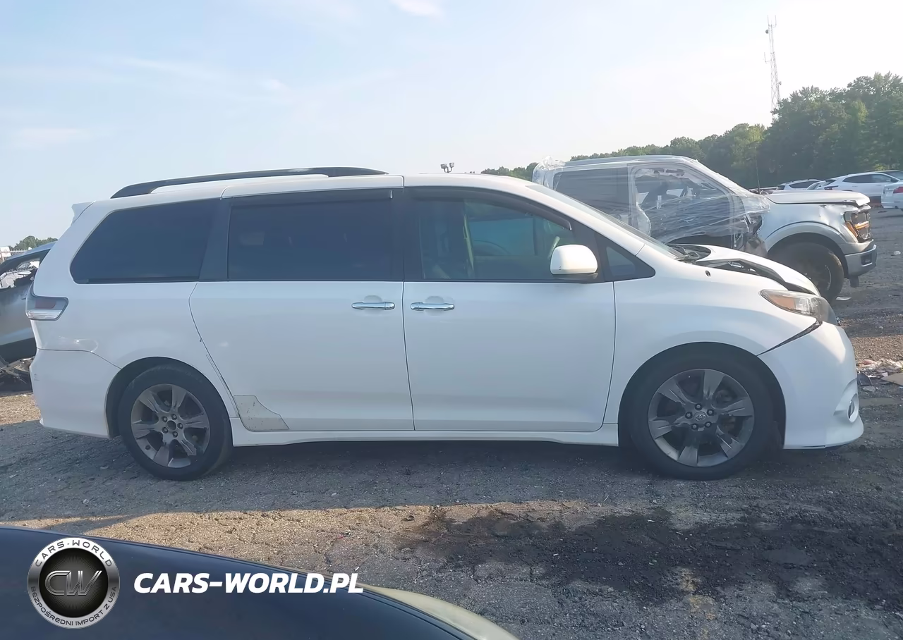 2014 Toyota Sienna Se 8 Passenger VIN:5TDXK3DC9ES412517 - 13