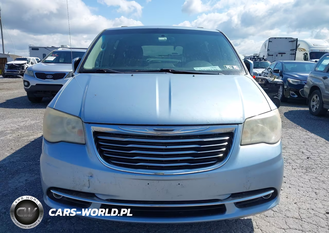 2013 Chrysler Town & Country Touring VIN:2C4RC1BG2DR732009 - 12