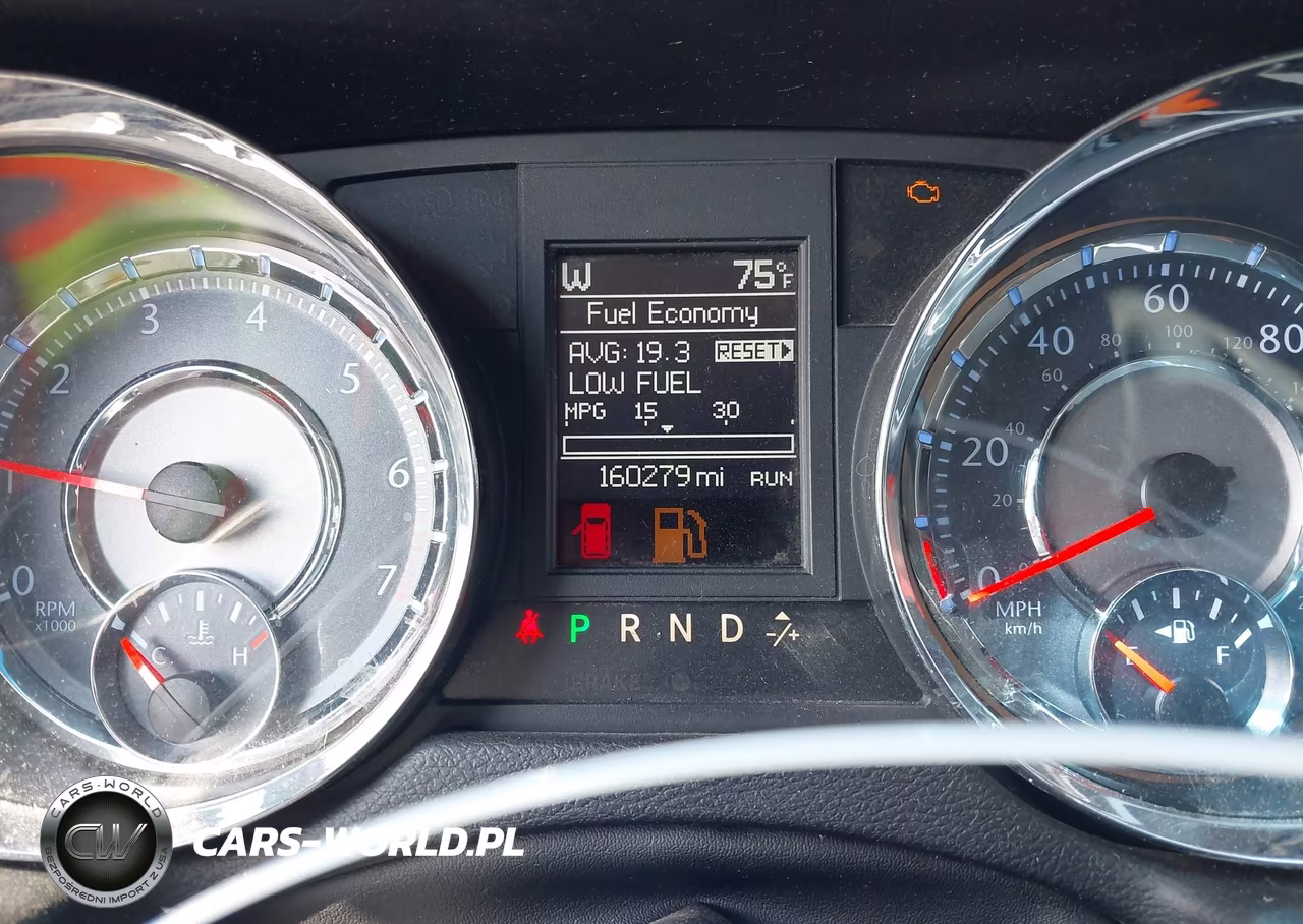 2013 Chrysler Town & Country Touring VIN:2C4RC1BG2DR732009 - 7