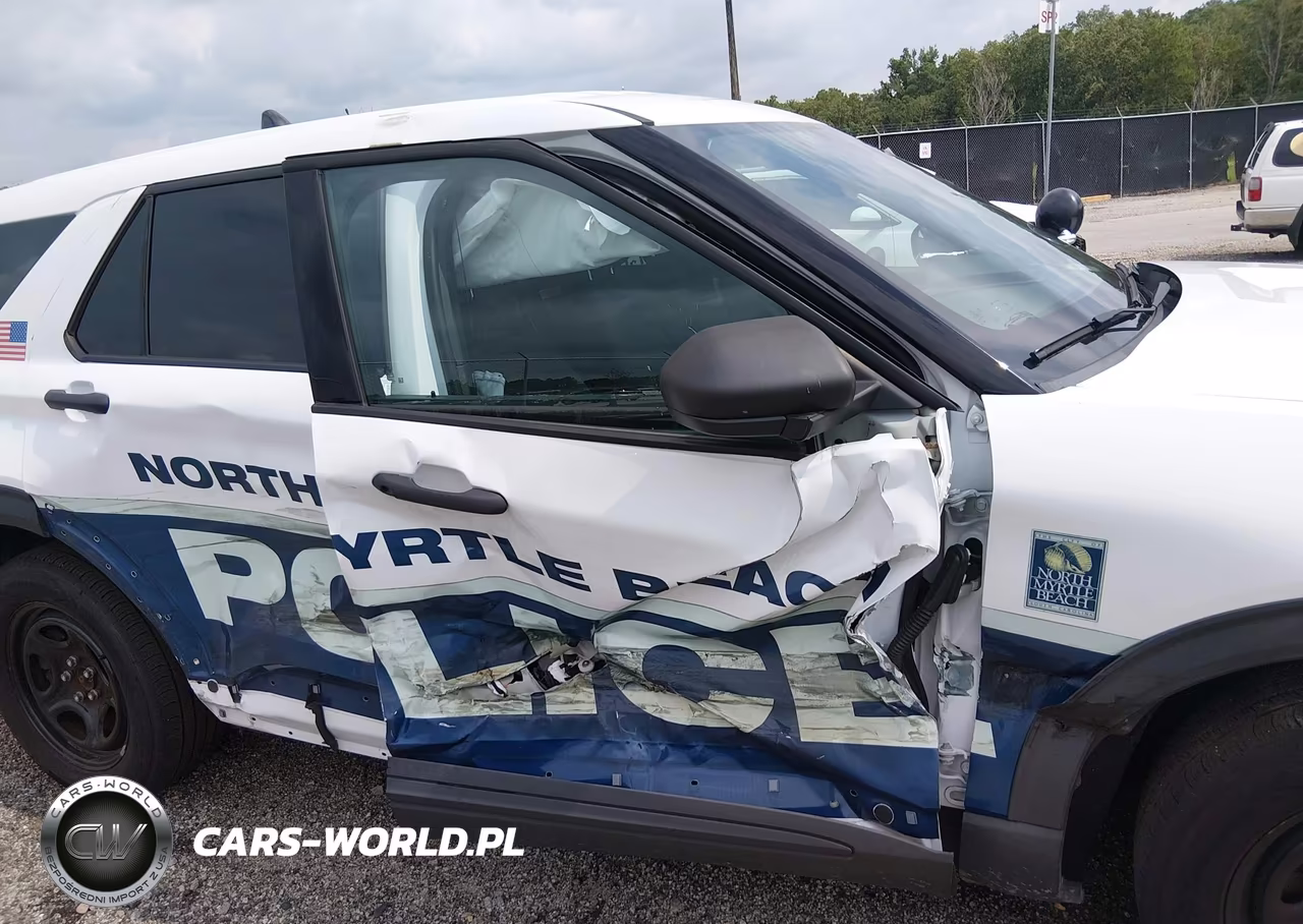 2022 Ford Police Interceptor Utility VIN:1FM5K8AB0NGA09130 - 6