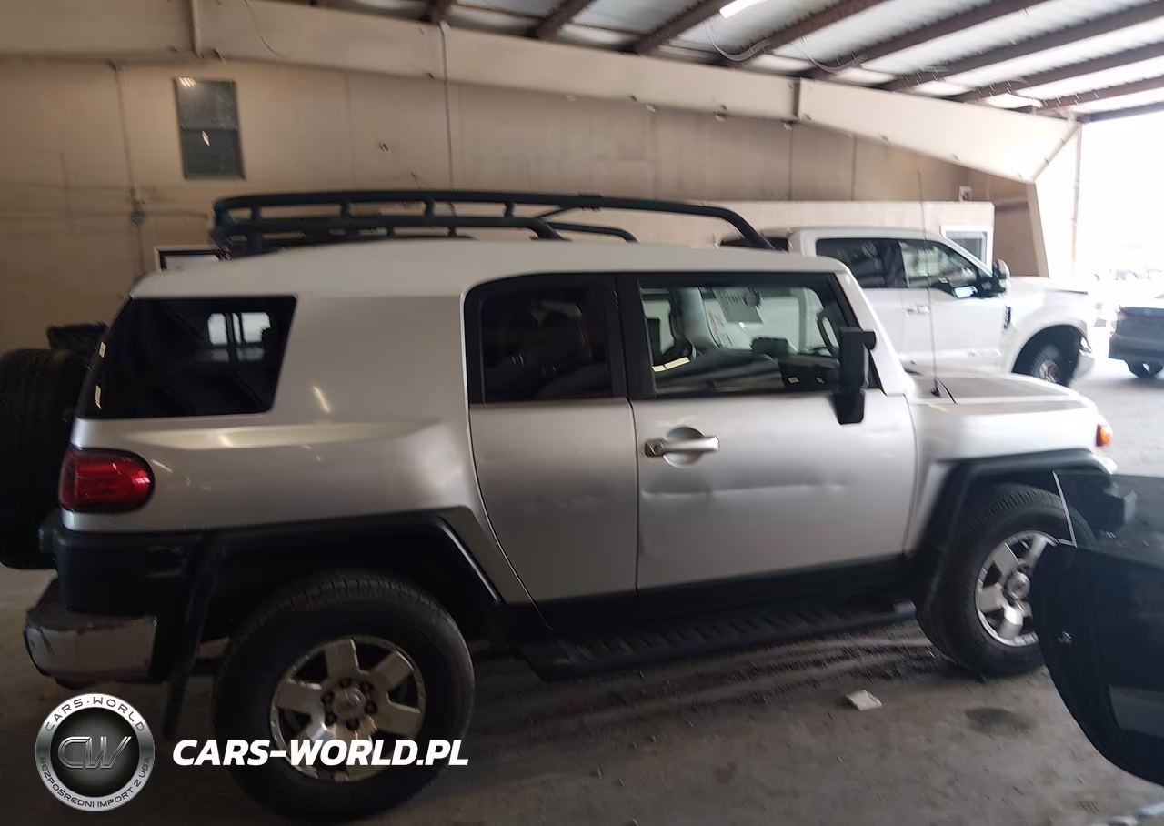 2007 Toyota Fj Cruiser VIN:JTEBU11FX70017156 - 13