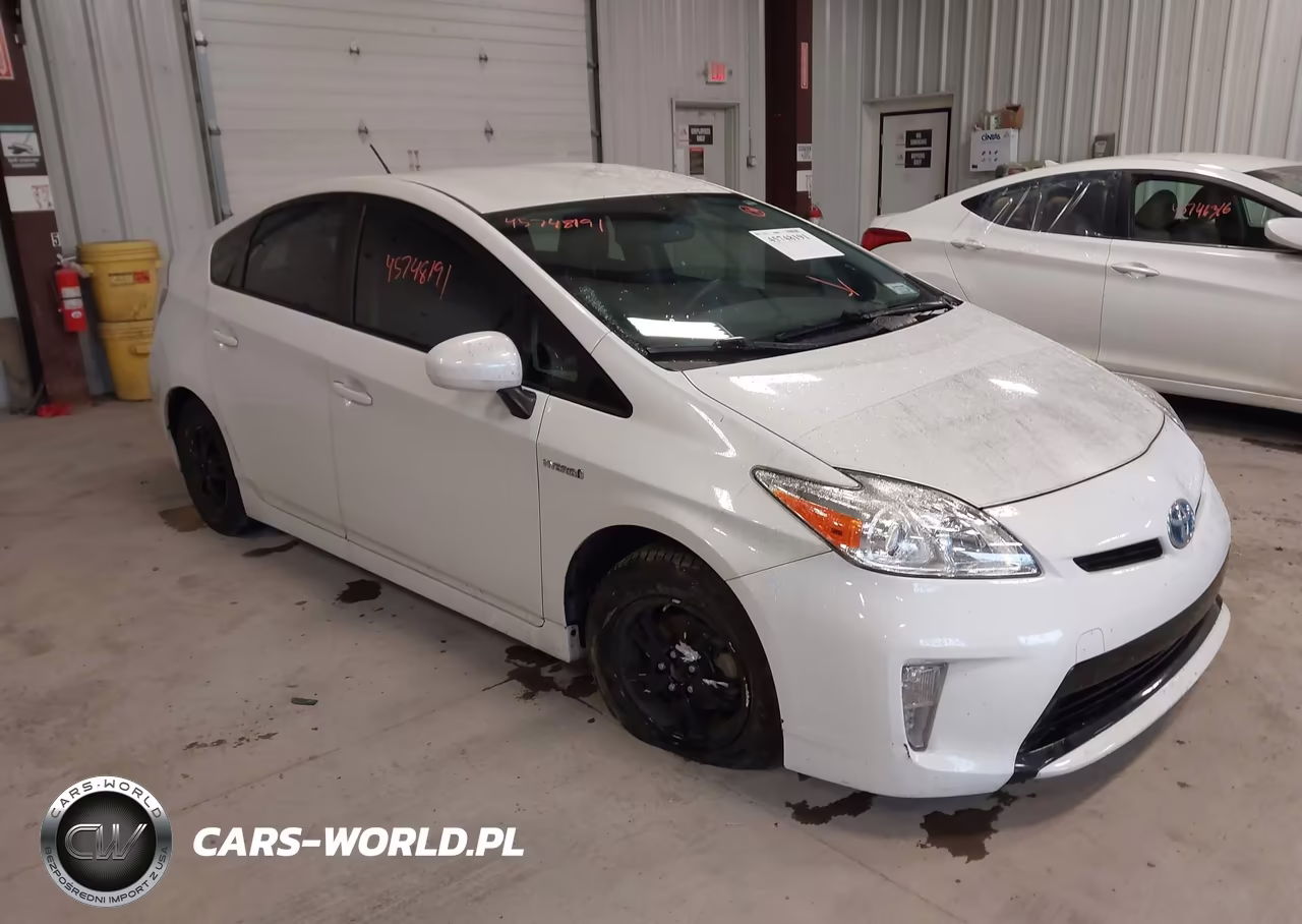 2015 Toyota Prius Four – zdjęcie 1 z 16