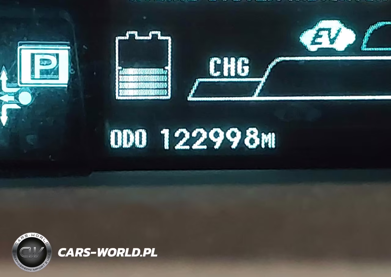 2015 Toyota Prius Four VIN:JTDKN3DU2F1960786 - 15