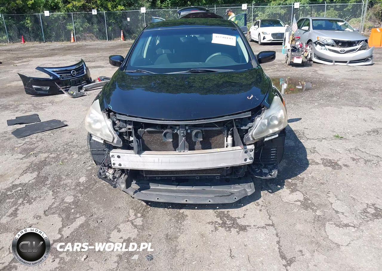 2014 Nissan Altima 2.5 S VIN:1N4AL3AP1EN238951 - 16