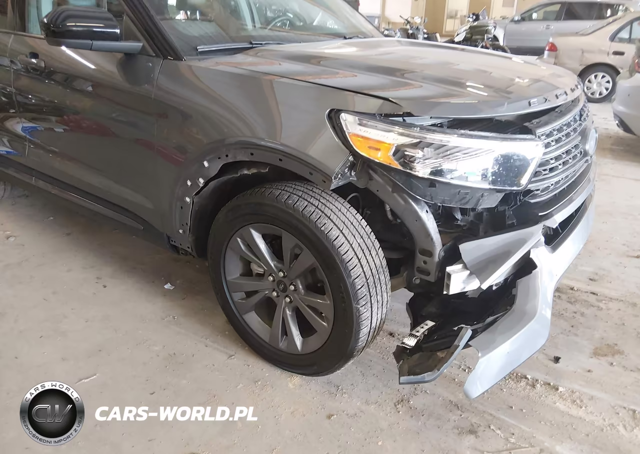 2023 Ford Explorer Xlt VIN:1FMSK7DHXPGC37216 - 17