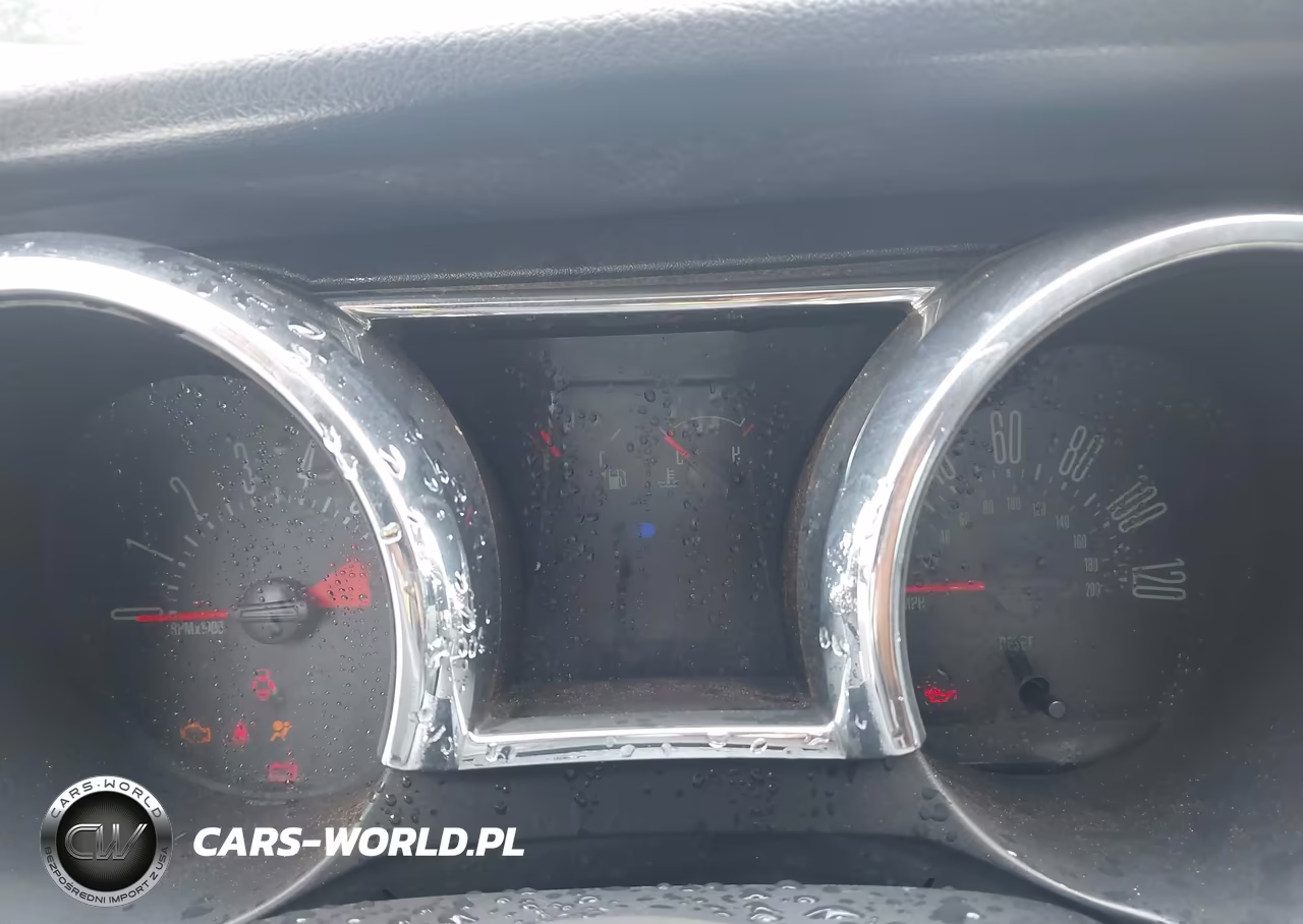2005 Ford Mustang V6 Deluxe-V6 Premium VIN:1ZVFT80NX55202136 - 7