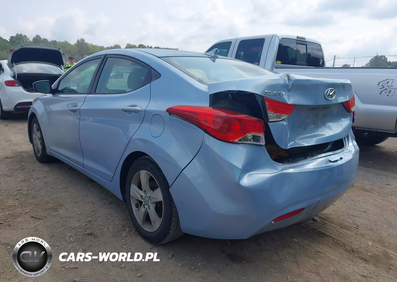 2013 Hyundai Elantra Gls VIN:KMHDH4AE8DU755757 - 3