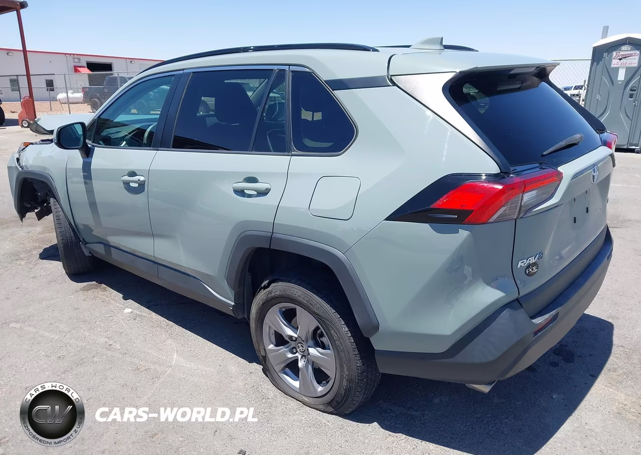 2022 Toyota Rav4 Xle VIN:2T3W1RFV1NW190652 - 3