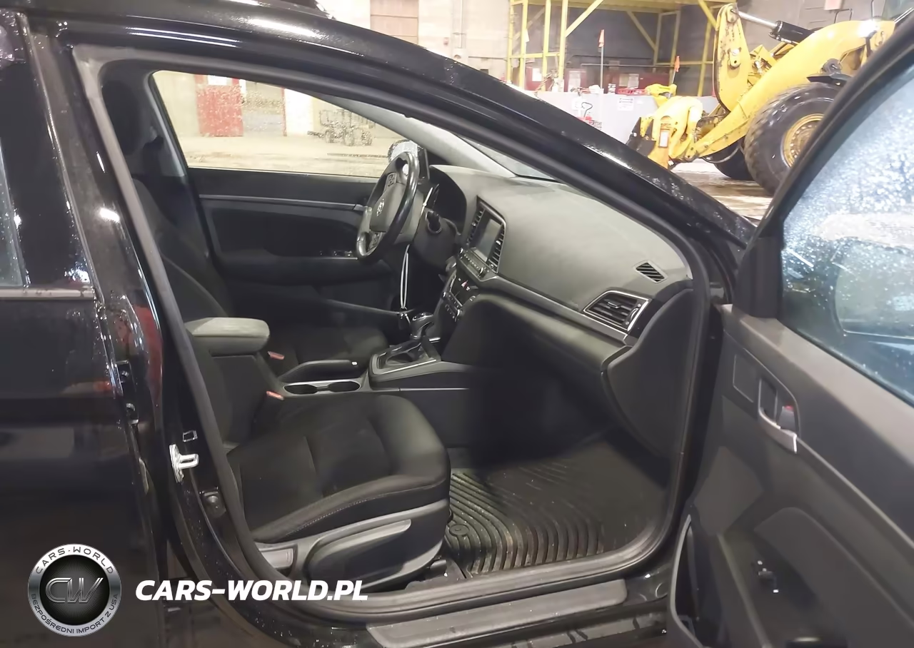 2017 Hyundai Elantra Value Edition VIN:5NPD84LF7HH189293 - 5