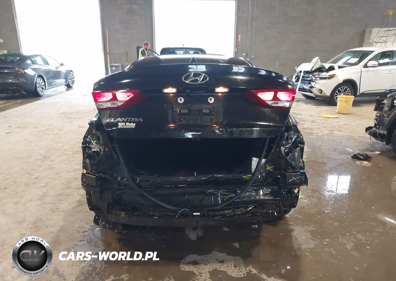 2017 Hyundai Elantra Value Edition VIN:5NPD84LF7HH189293 - 6