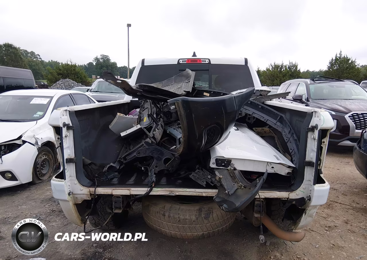 2019 Ram 1500 Tradesman 4X4 5'7 Box VIN:1C6SRFGT4KN605346 - 17