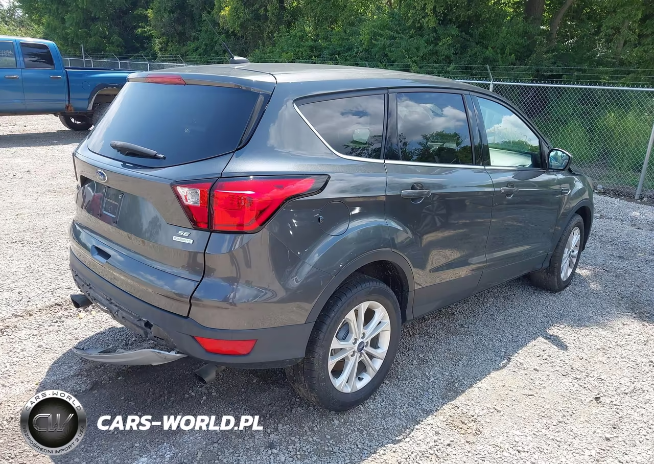 2019 Ford Escape Se VIN:1FMCU0GD2KUA95131 - 4
