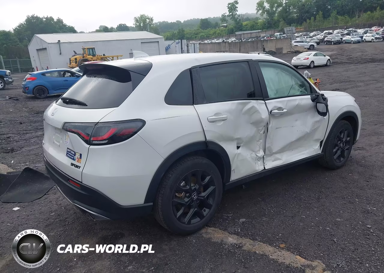 2025 Honda Hr-V Awd Sport VIN:3CZRZ2H58SM761135 - 4