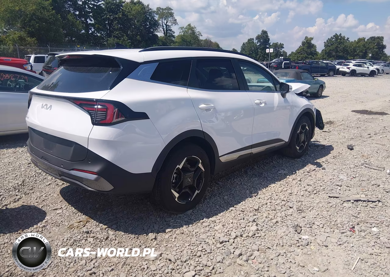 2026 Kia Sportage Ex VIN:5XYK33DF5TG417516 - 4