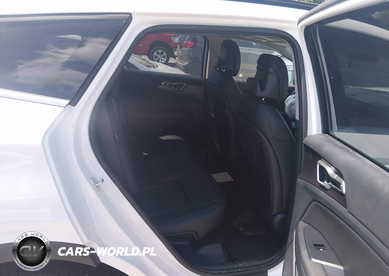 2026 Kia Sportage Ex VIN:5XYK33DF5TG417516 - 8