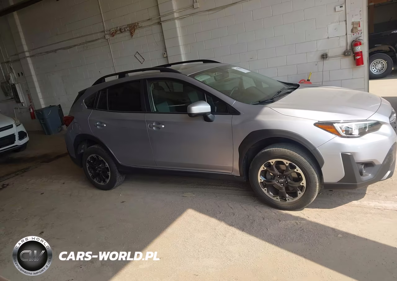2021 Subaru Crosstrek Premium VIN:JF2GTAEC3M8275983 - 13