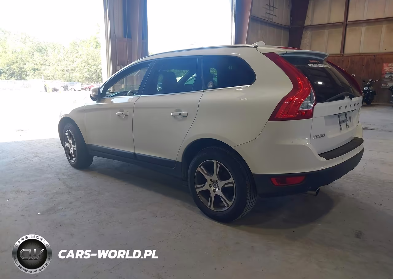 2012 Volvo Xc60 T6 Platinum VIN:YV4902DZ8C2242293 - 3