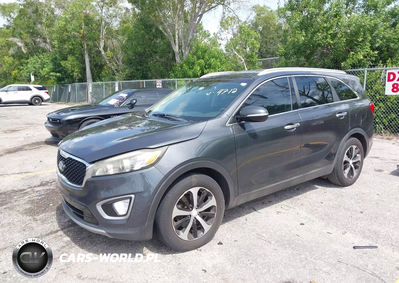 2018 Kia Sorento 3.3L Ex VIN:5XYPH4A50JG374712 - 2