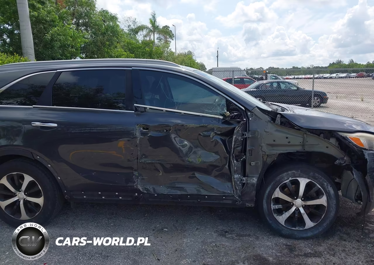 2018 Kia Sorento 3.3L Ex VIN:5XYPH4A50JG374712 - 6