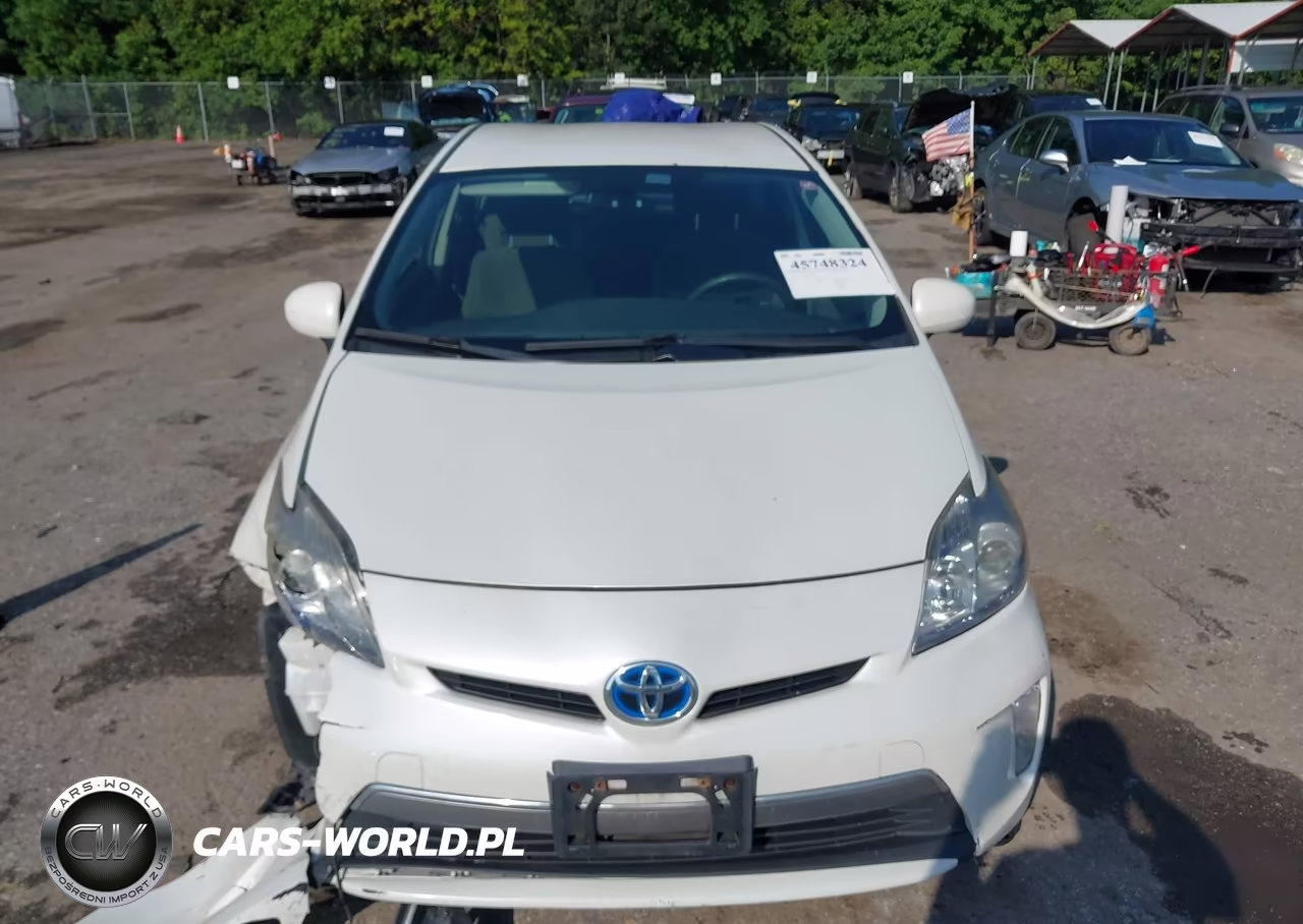 2014 Toyota Prius Plug-In VIN:JTDKN3DP4E3060128 - 13
