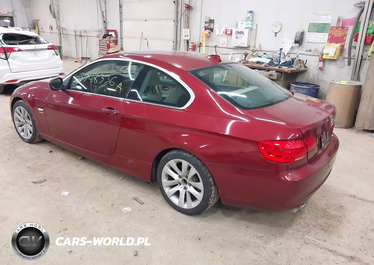 2011 BMW 328I xDrive VIN:WBAKF5C54BE586961 - 3